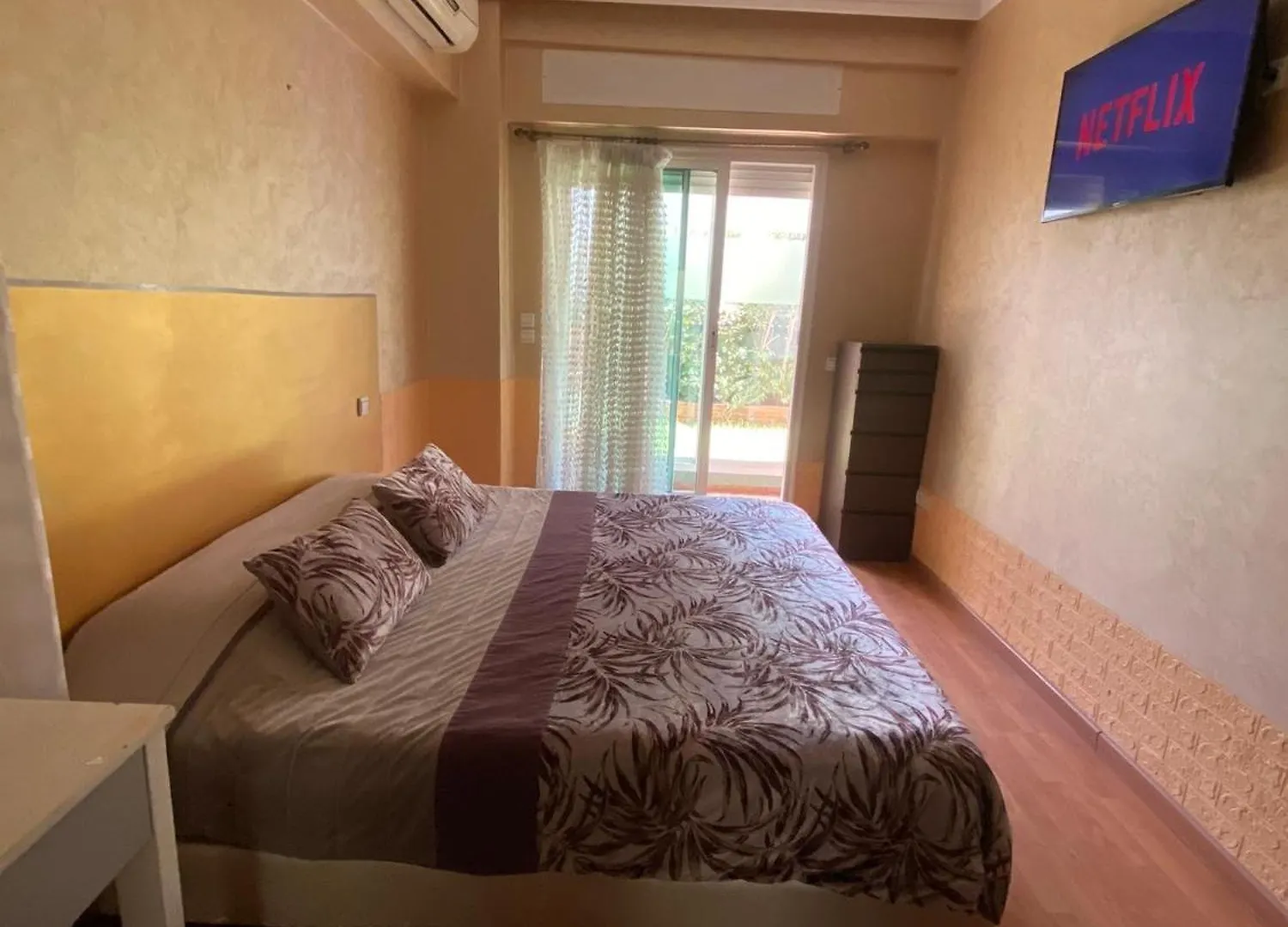 Appart Bien Equipe Avec Jardin Prive A California Casablanca Marokko